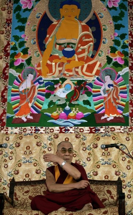 Dalajlama v Bobaji