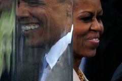 Novinářka sepsala, jak Michelle Obamová tahá za nitky