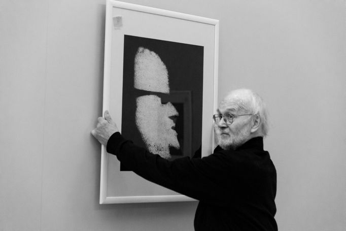 Josef Koudelka na své výstavě v Uměleckoprůmyslovém museu v Praze, 2018.