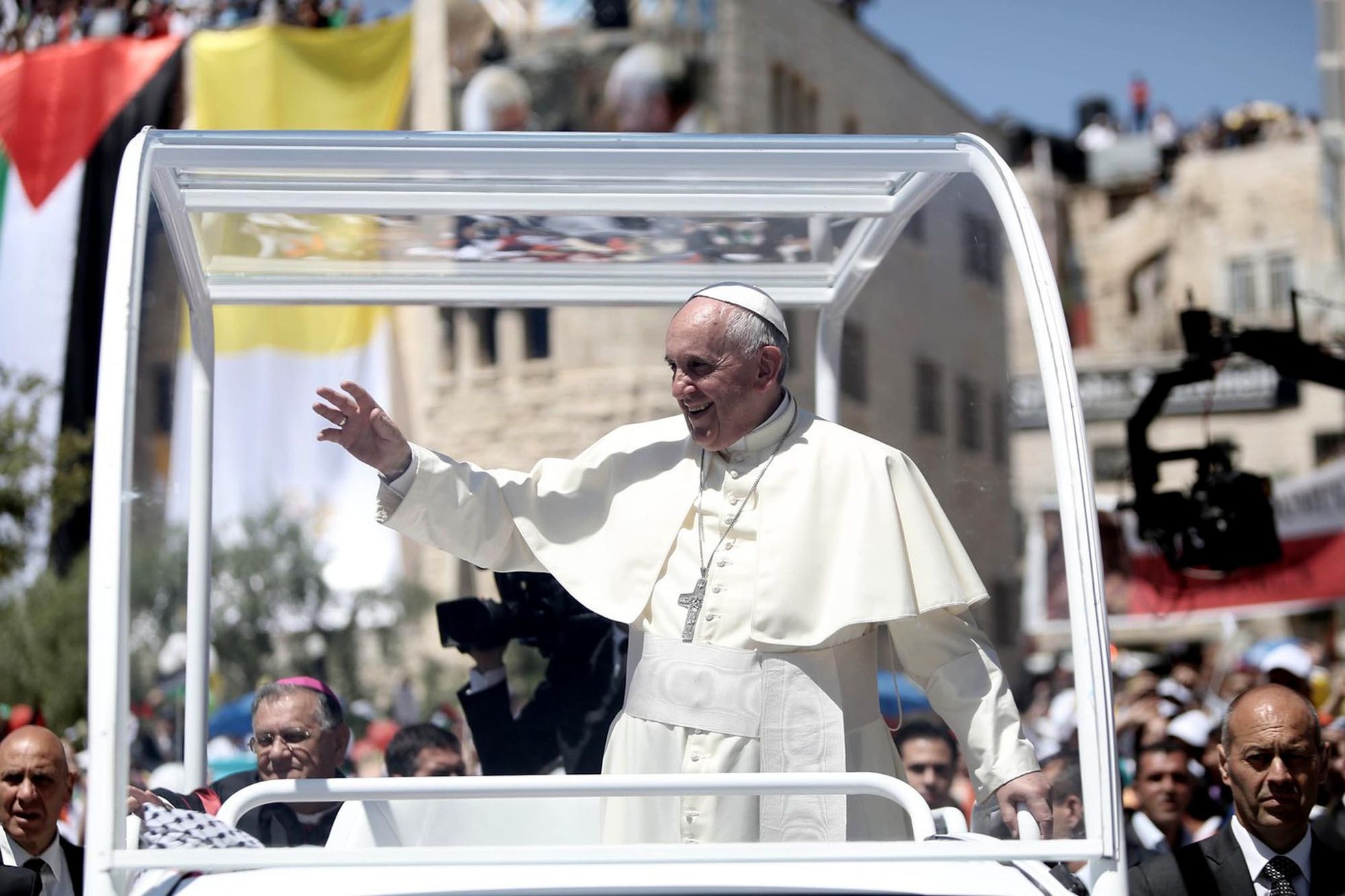 Palestina, Betlém, papamobil, papež František, zdravotníci, přestavba,