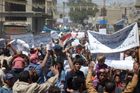 Další protesty v Sýrii a Jemenu. Vůdci se nevzdávají
