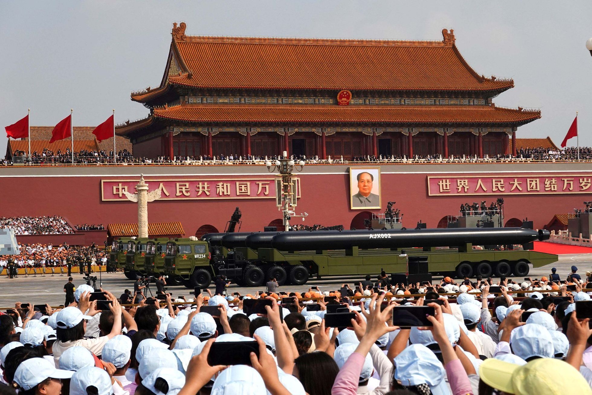Čína, vojenská přehlídka, Peking. 80. let, 2. světová válka, Putin, Xi, Kim