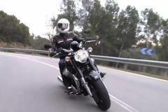 Víte, jak se správně obléct na motorku?