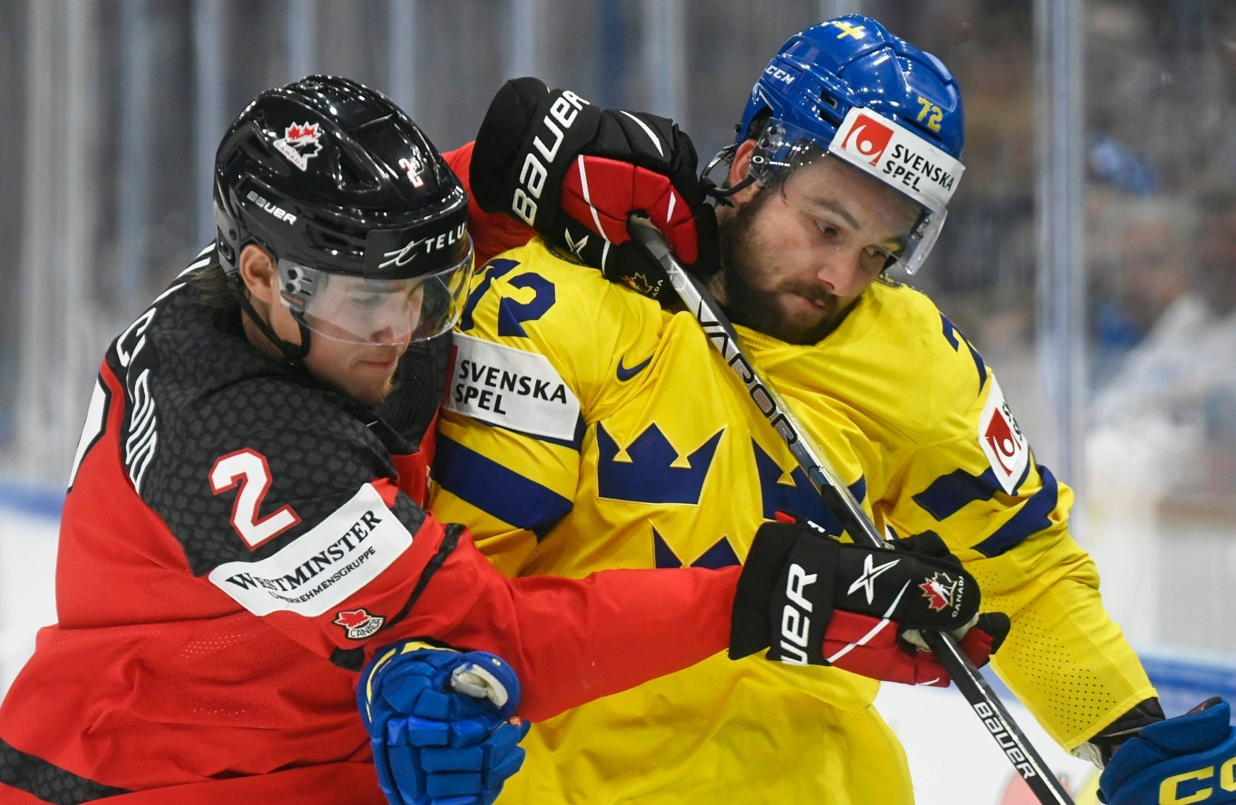 Emil Bemström a Zach Wihtecloud ve čtvrtfinále MS 2022 Švédsko - Kanada