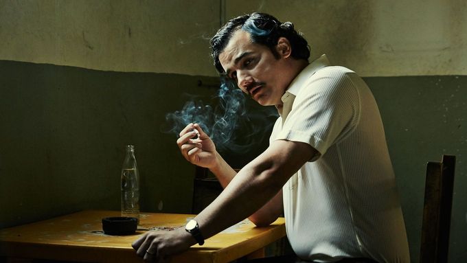 Pablo Escobar (Wagner Moura)