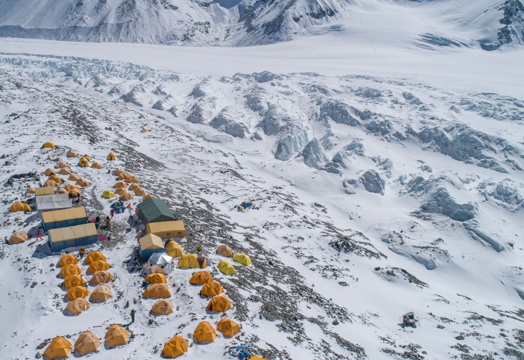 Mount Everest, výškový tábor.
