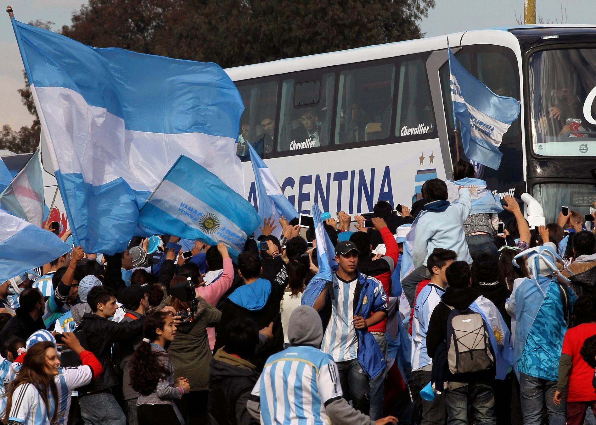 Argentinští fanoušci vítají své fotbalisty po MS 2014