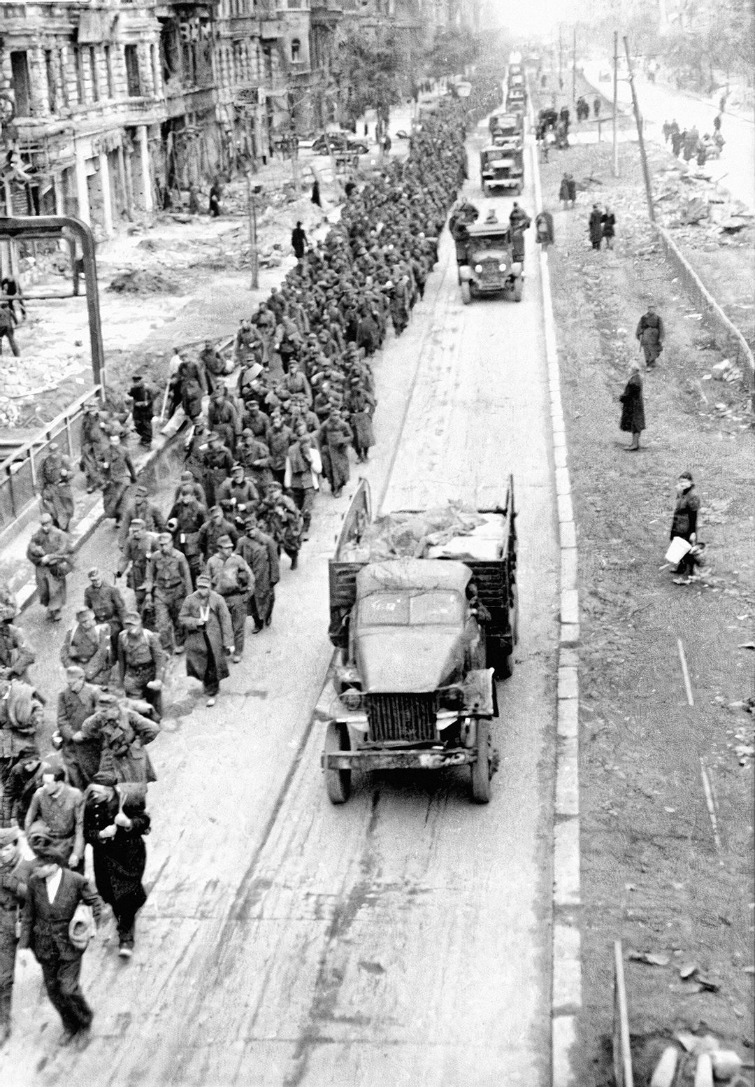 Jednorázové užití / Fotogalerie Bitva o Berlín 1945 / Bundesarchive