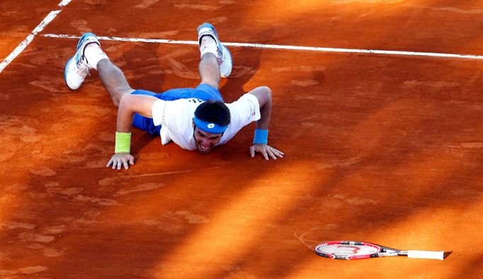 Leonardo Mayer po vítězství v nejdelší dvouhře DC historie (singl)