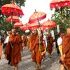 Vesak, Budha, slavnost