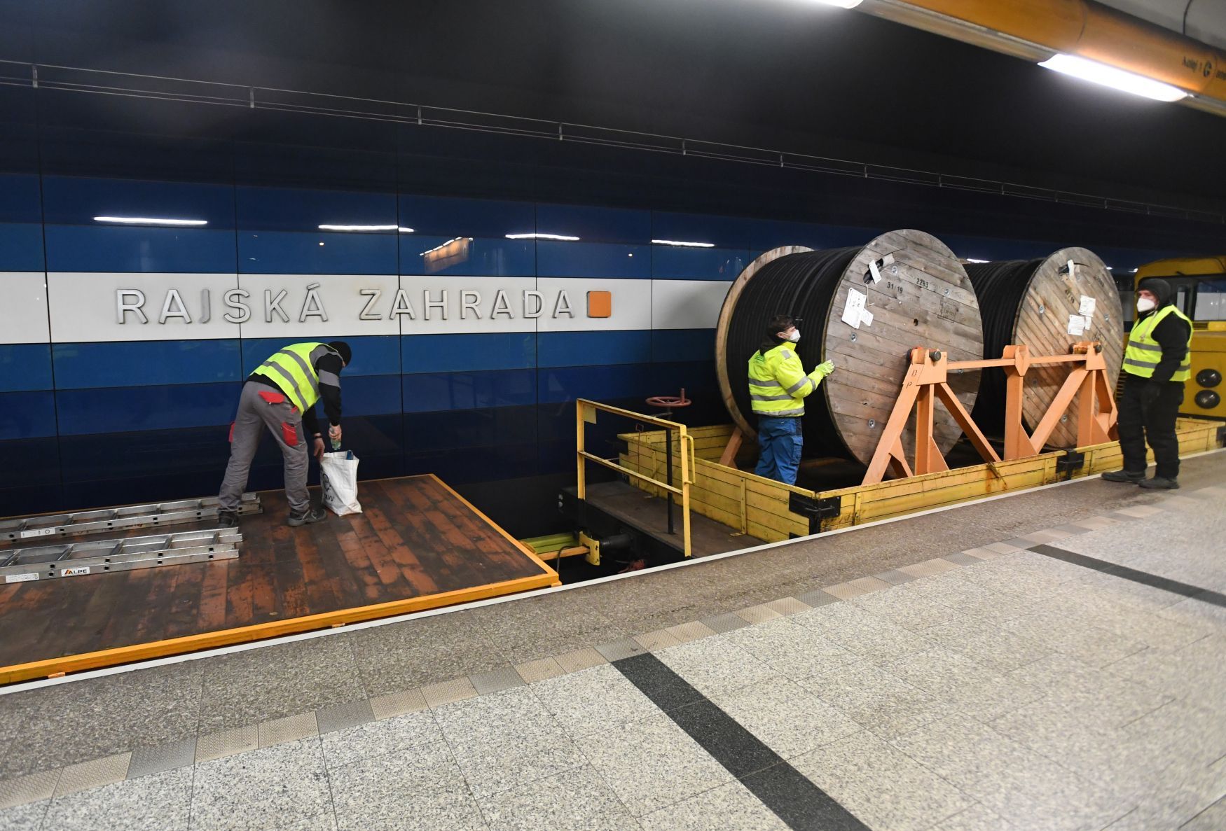 Praha metro tunely signál LTE