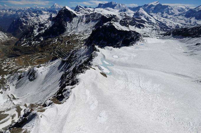 Vysychající jezero Penuelas v Chile.