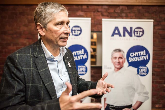 Lídr vítězného hnutí ANO v Moravskoslezském kraji Ivo Vondrák, rektor Technické univerzity Ostrava