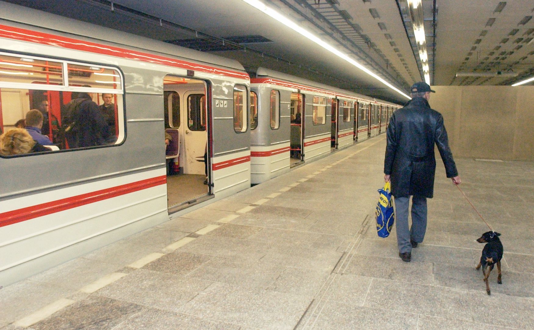 Metro Florenc, obnovení provozu 2002