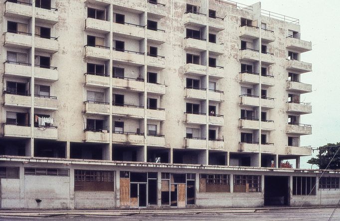 Fotografie Kuby, kterou pořídil Petr Levínský během pobytového zájezdu, jenž organizovala tehdejší Cestovní kancelář mládeže na jaře v roce 1989.