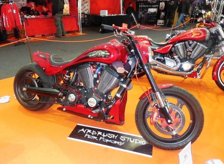 Výstava motocyklů HOlešovice - přestavby