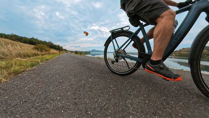 Jezero Most. Rekreační zóna, která vznikla na místě bývalého hnědouhelného dolu