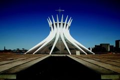 Fotogenická Brasília Oscara Niemeyera není k životu