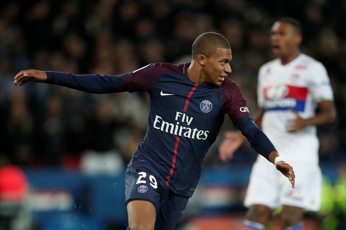 Kylian Mbappé v utkání PSG proti Lyonu