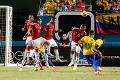 VIDEO Uzdravený Neymar dovedl Brazílii k výhře nad Kolumbií