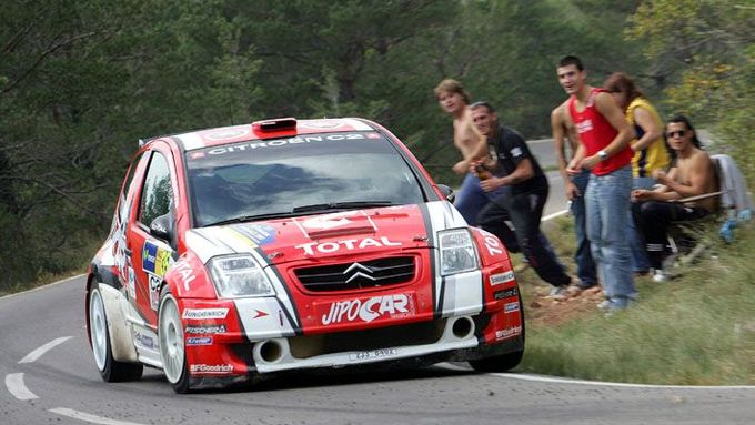 Česká posádka Martin Prokop s Janem Tománkem s Citroënem C2 na trati Katalánské rallye.