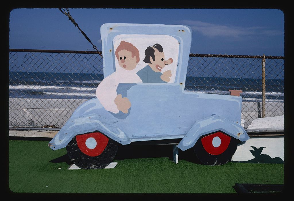 John Margolies: fotografie ze série Roadside America - reklamní poutače u silnic na americkém venkově v 70. až 90. letech