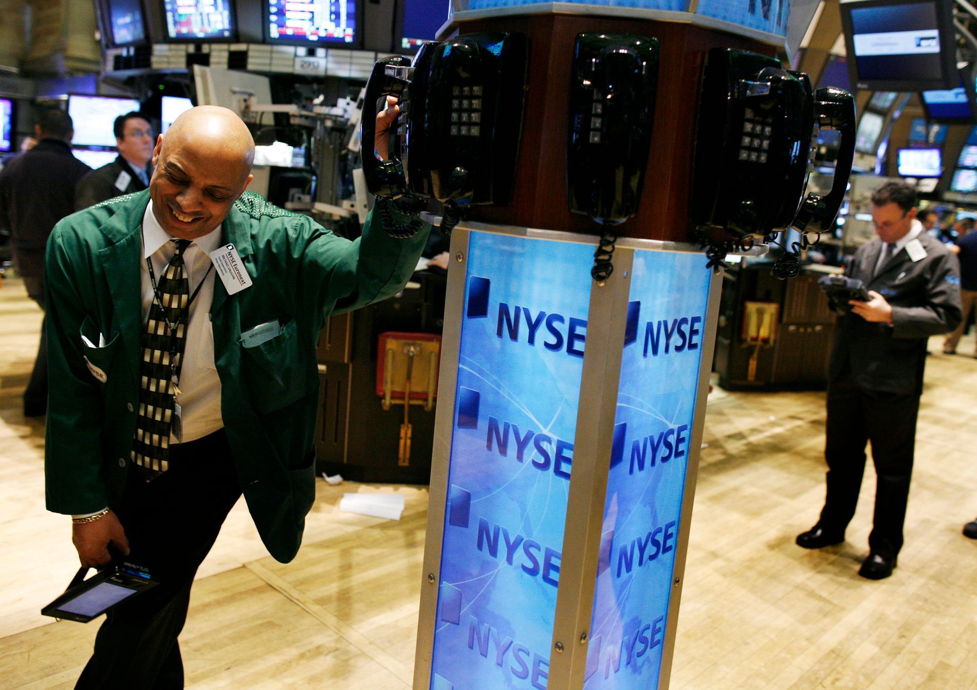 Fotogalerie / Ekonomická krize / Reuters /   20_Říjen a listopad 2009_Oznámeno, že ekonomiky EU a USA se technicky vymanily z recese