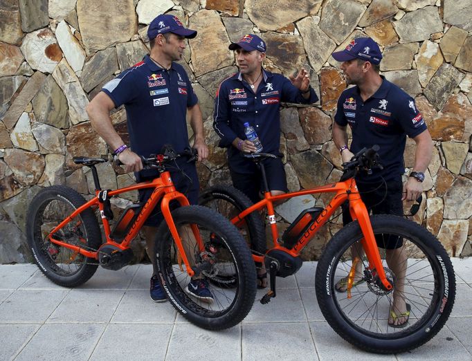 Rallye Dakar 2016: Cyril Després, Stéphane Peterhansel a sébastien loeb