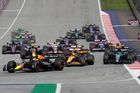 Verstappena na Red Bull Ringu pronásledují tři Britové a jedno Ferrari