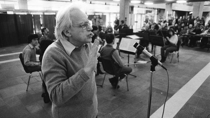 György Ligeti (na snímku z roku 1984) proti často až vědeckému pojetí muziky stavěl krásu zvuku.