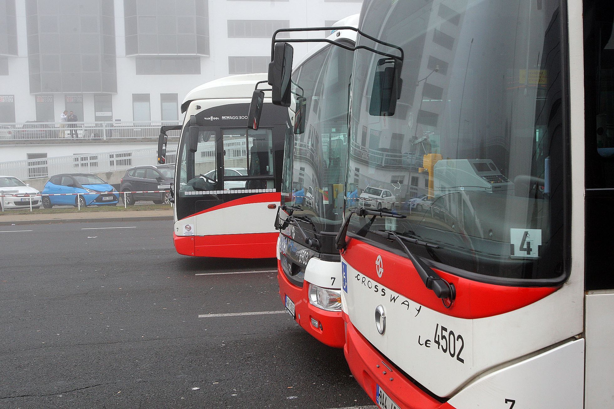 Dvoukloubový autobus