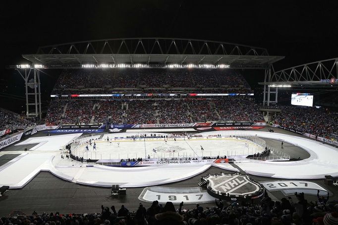 NHL Centennial Classic: Toronto - Detroit