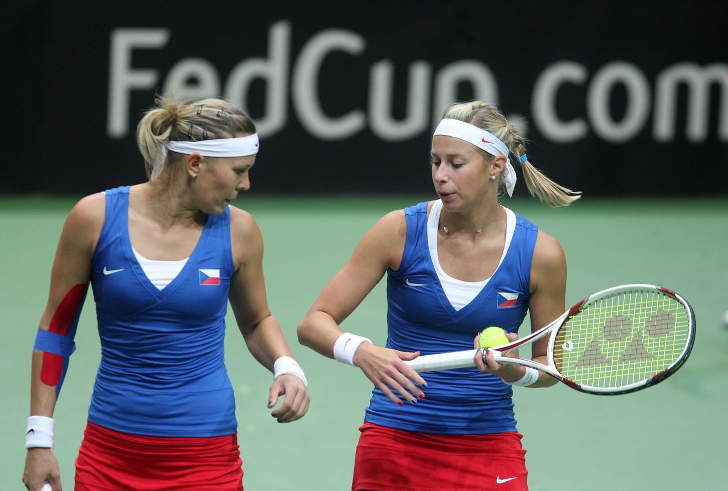 Fed Cup, Česko - Austrálie : Andrea Hlaváčková a Lucie Hradecká