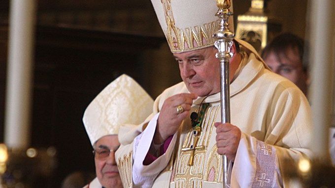 Arcibiskup Dominik Duka se ujal úřadu