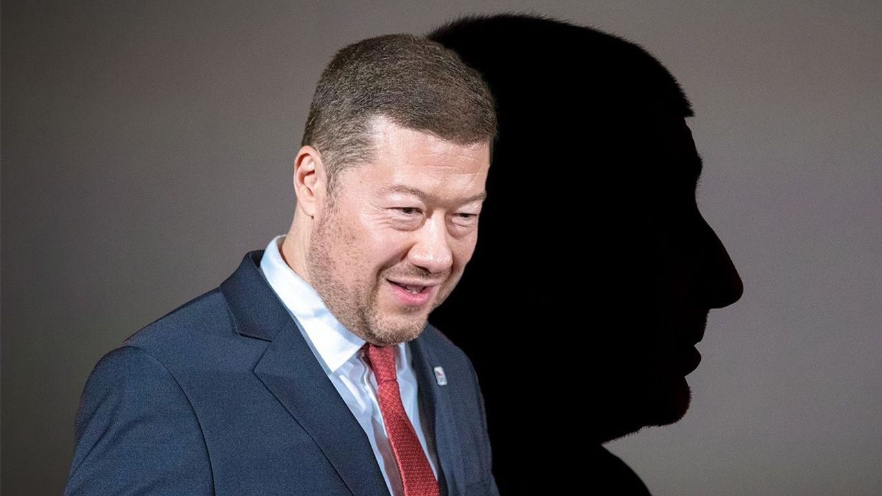 Babiš by se v jedné vládě s Okamurou nesnesl. Navíc by to byl začátek konce SPD