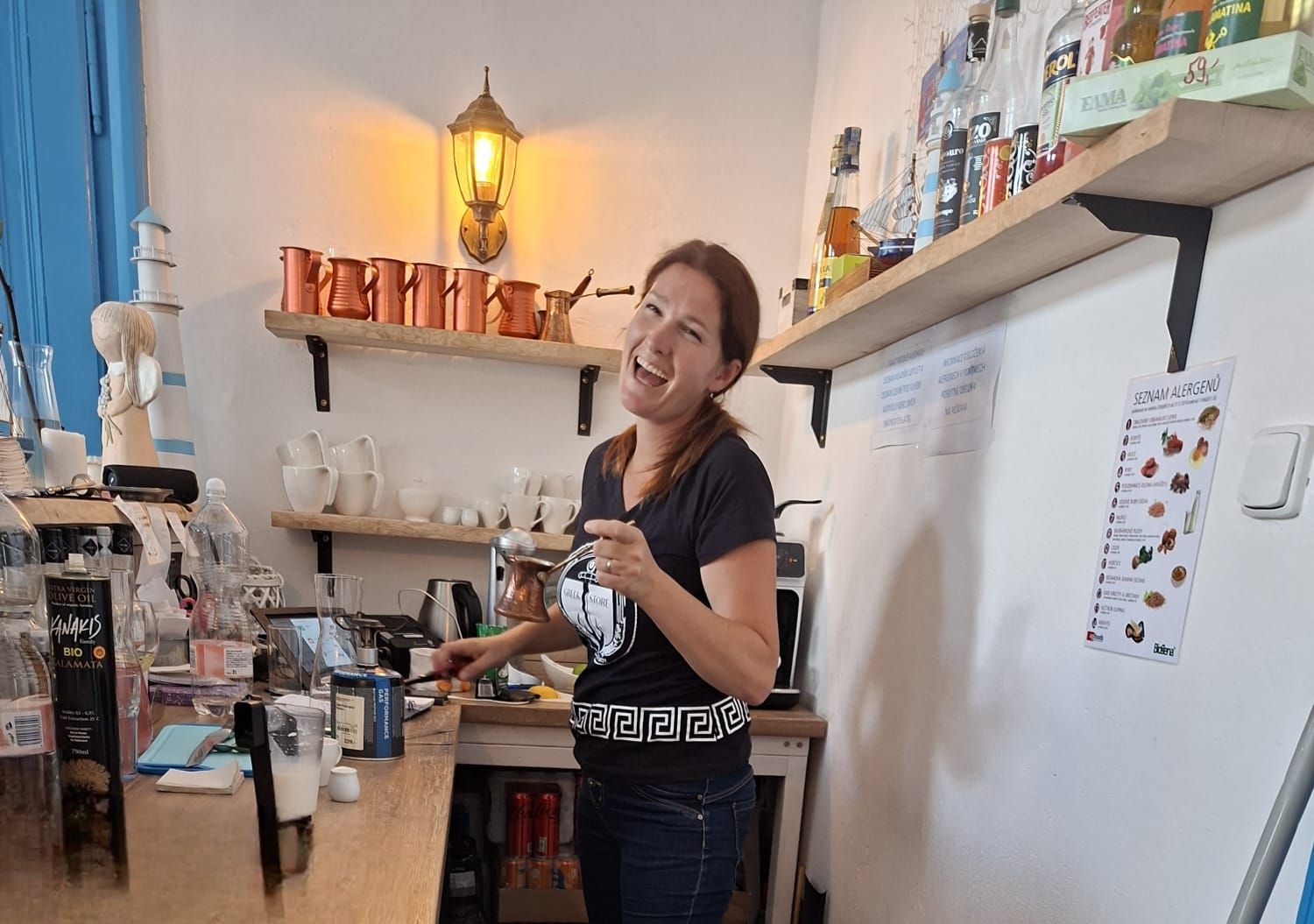 Agapi mou taverna Jablonec servírka Jana