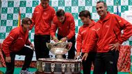 Také Španělé si ponechali sestavu ze semfiinále, v němž přehráli USA. Reprezentovat je budou David Ferrer, Nicolas Almagro, Marcel Granollers a Marc Lopez.