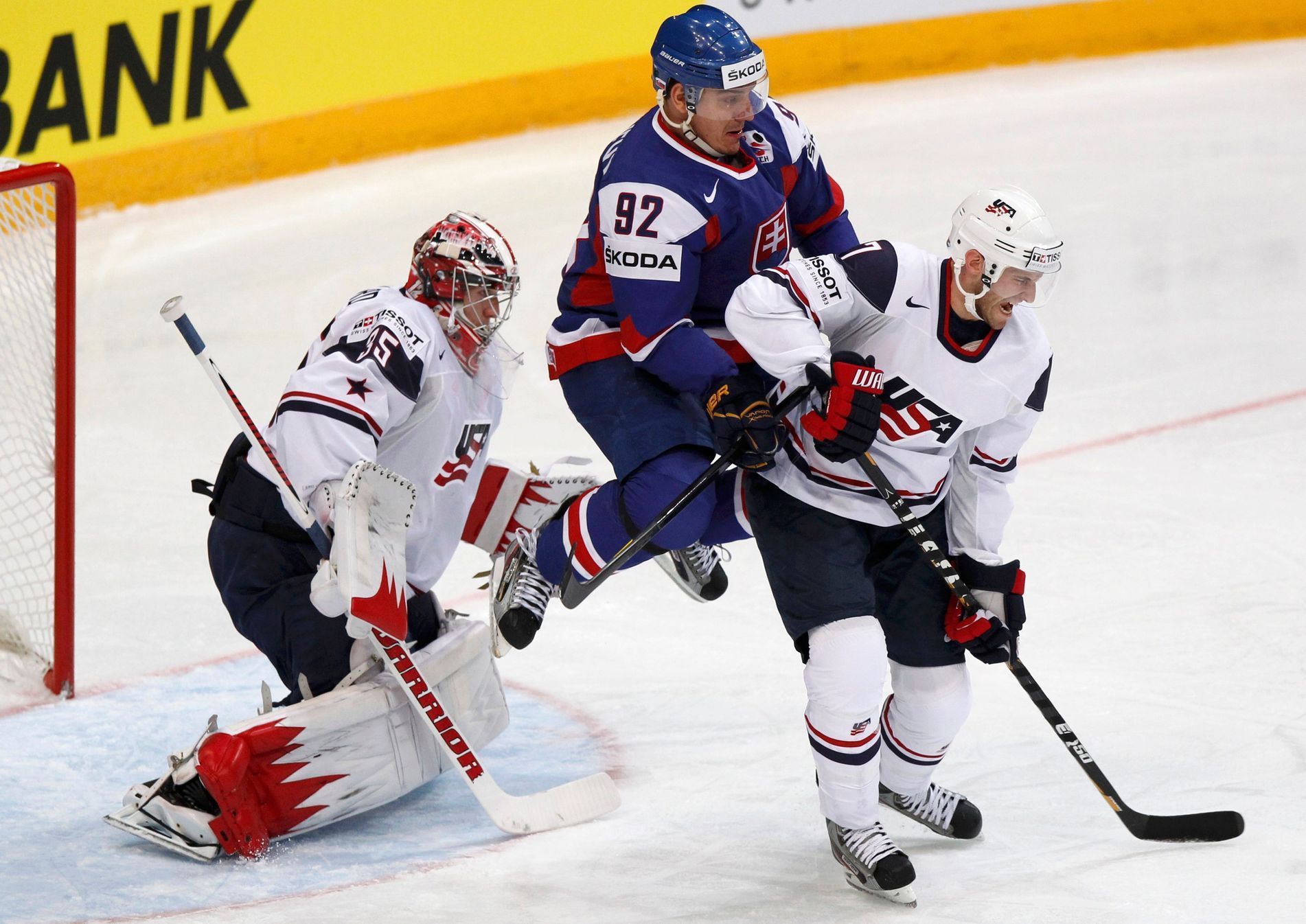 Souboj Howarda, Golikoského a Radivojeviče