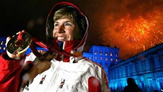 Kateřina Neumannová se zlatou medailí