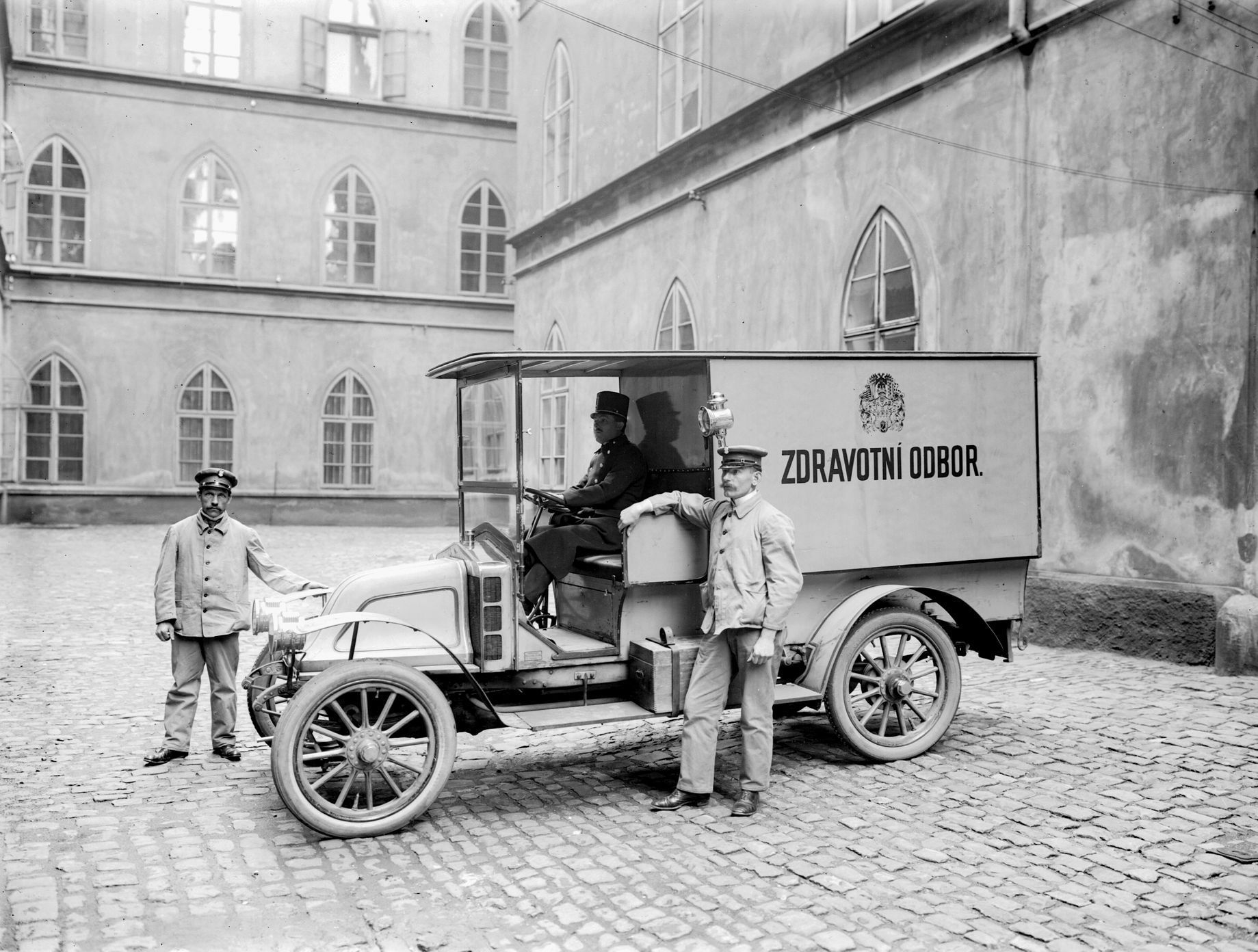 Pražská záchranná služba, Praha, historie, výročí, Zdravotnická záchranná služba hl. m. Prahy