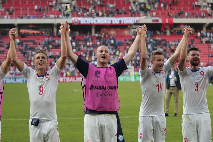 fotbal, Liga národů 2018/2019, Slovensko - Česko, radost českého týmu po utkání