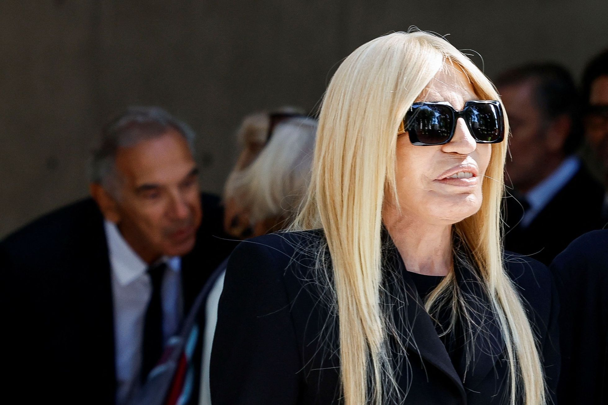 Giorgio Armani, rozloučení, Milán, rakev, Donatella Versace