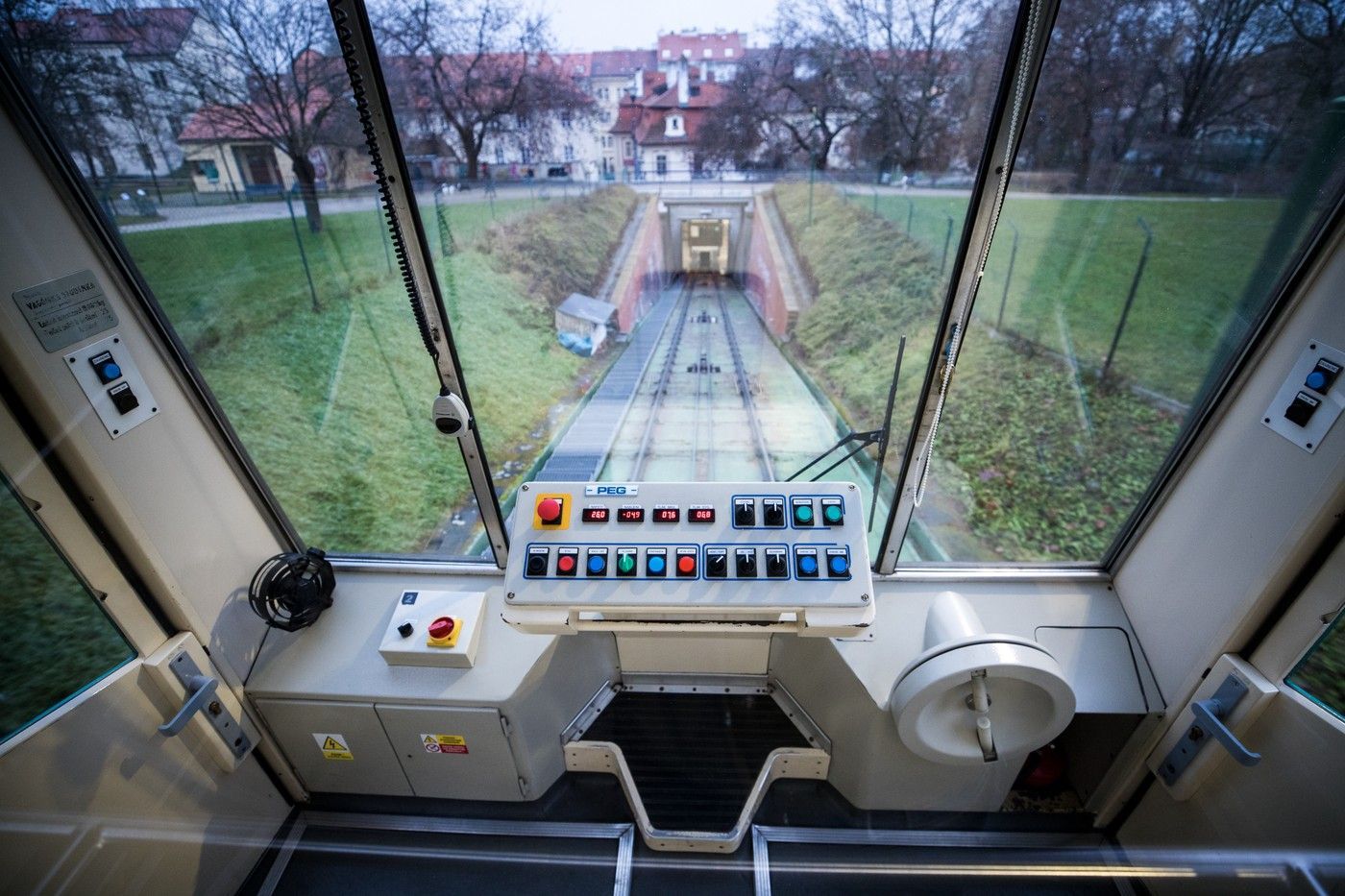 Lanová dráha na Petřín, historie, Praha, MHD, lanovka, Petřín, Domácí
