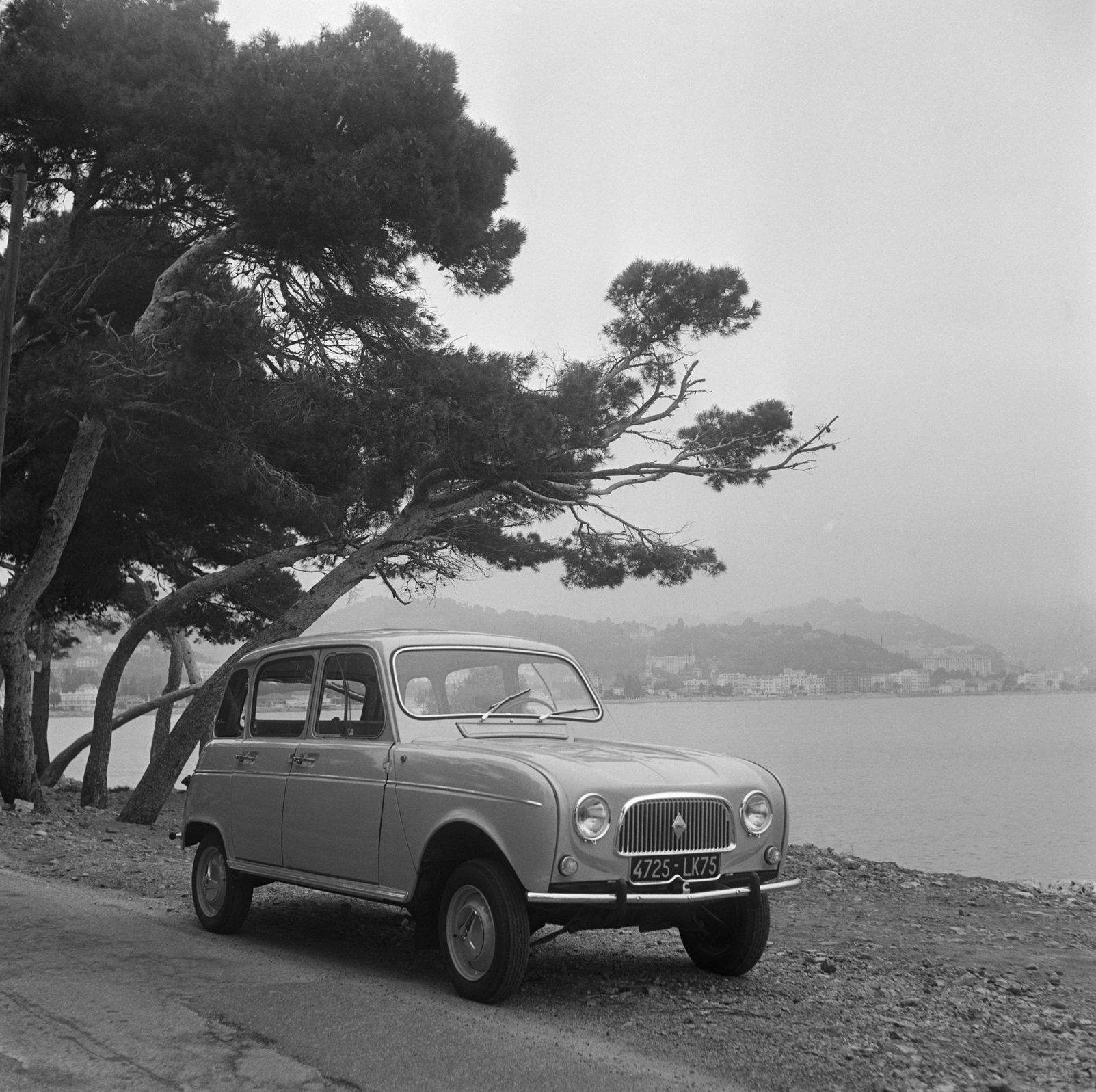 Renault 4