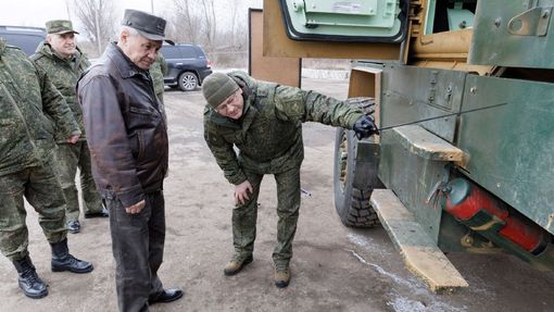Ruský ministr obrany Sergej Šojgu 24. února 2024 navštívil jednotky na Ukrajině. Provedl inspekci uskupení vojsk Střed, která dobyla východoukrajinské město Avdijivka.