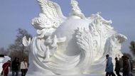 Charbin, metropole nejseverněji položené čínské provincie Chej-lung-ťiang, je v těchto dnech opět hostitelem jednoho z největších festivalů ledových a sněhových soch na světě.
