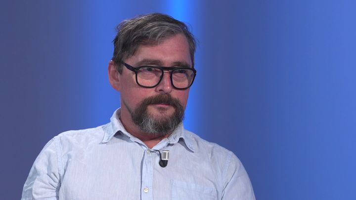 Stalo se mi, že jsem pracoval pro Babiše. Slušný člověk to není, říká herec Vyorálek