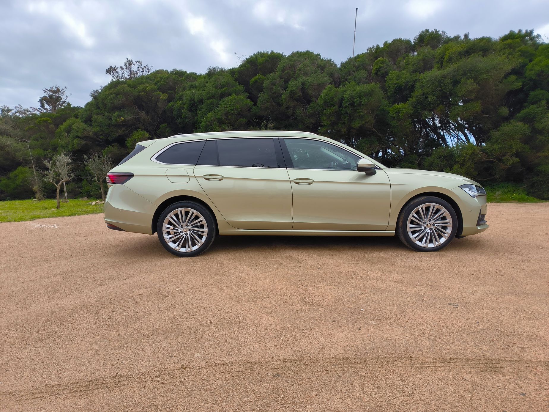 Škoda Superb Combi 2024