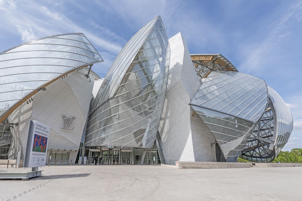 Nadace Louis Vuitton, Frank Gehry