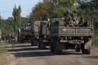 Armáda tvrdí, že má kontrolu nad částmi Doněcké a Luhanské oblasti.